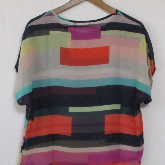 Semi Sheer Multi-Colored Top - Picture 2 of 5